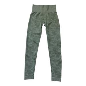Gymshark Women's Adapt Camo Seamless Ruched Leggings Green Size Small Workout